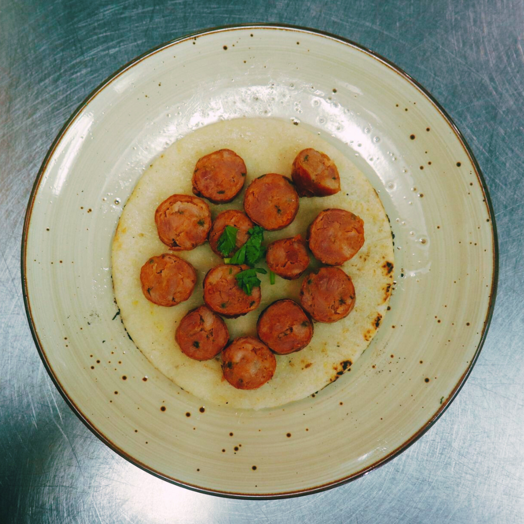 AREPA CON CHORIZO
